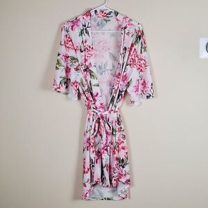 Show Me Your Mumu Floral Robe Size OS